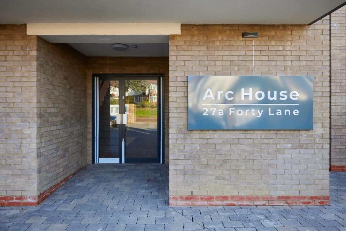 Apartment The Wembley Park Retreat - Modern 2bdr Flat With Balcony